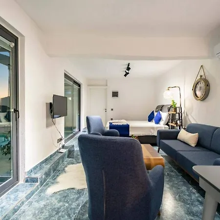 Apartment With Private Pool