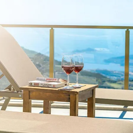 With Private Pool Apartment *