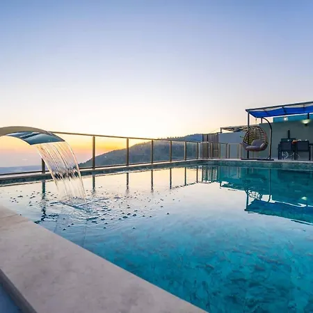 Apartment With Private Pool - 5564 *