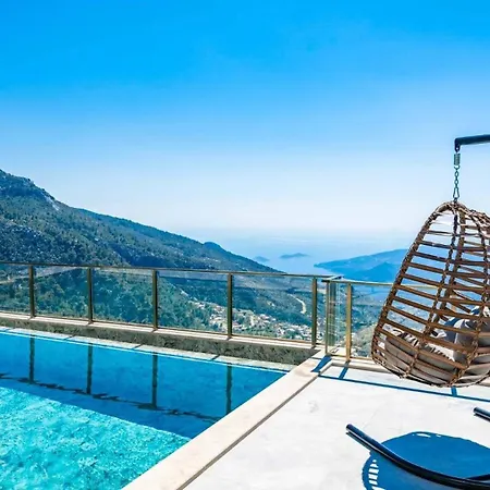With Private Pool *
